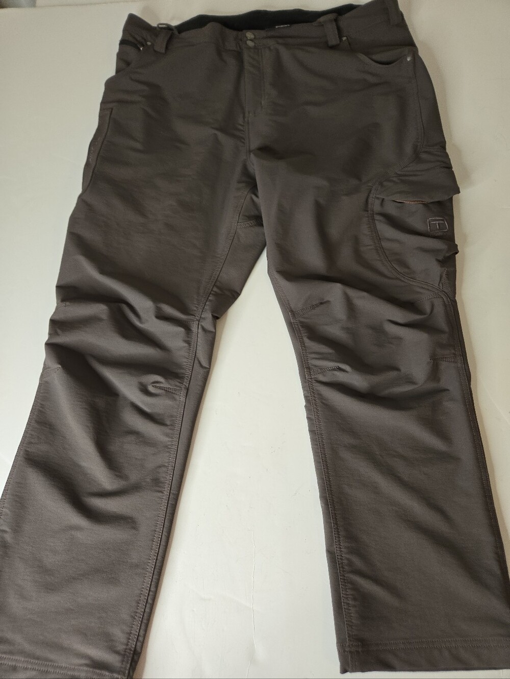 Truewerk Pants Mens 44x32  Werk Pant  Outdoor Hiking Brown Performance Stretch